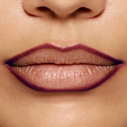 Last Chance! BOGO Free on Plenumjoy Lip Liner ⏳ Melt-on-your-lips creaminess, effortless blending, and smooth definition. Don’t wait—grab your perfect shades before the deal ends tonight!